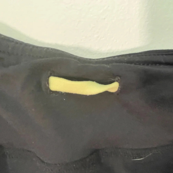 LULULEMON RARE  Run Willpower Skirt in Citron Tinted Canvas - Size 4 - Picture 11 of 11
